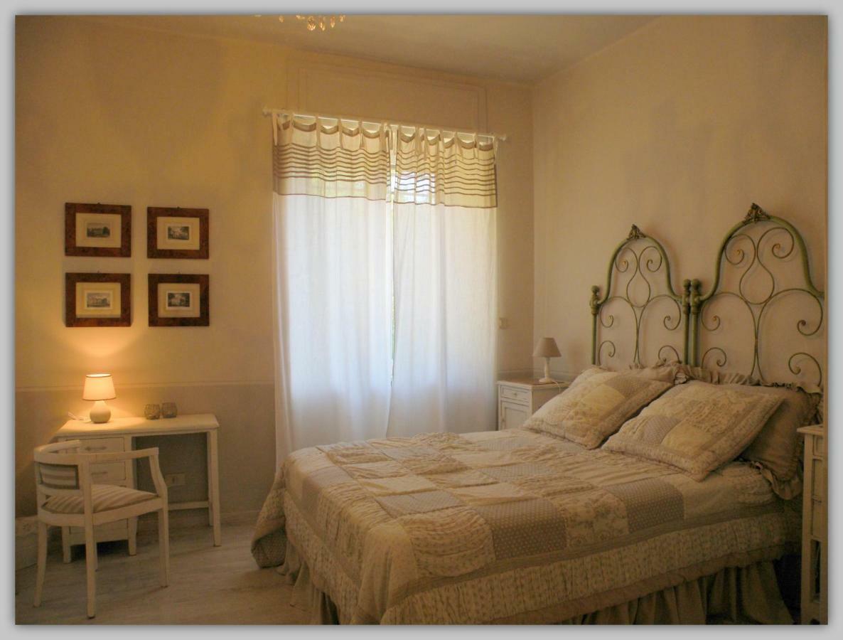 Bed and Breakfast Cascina Luvot Мелаццо Экстерьер фото