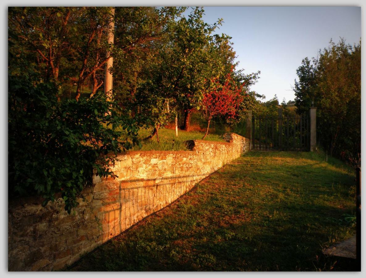 Bed and Breakfast Cascina Luvot Мелаццо Экстерьер фото